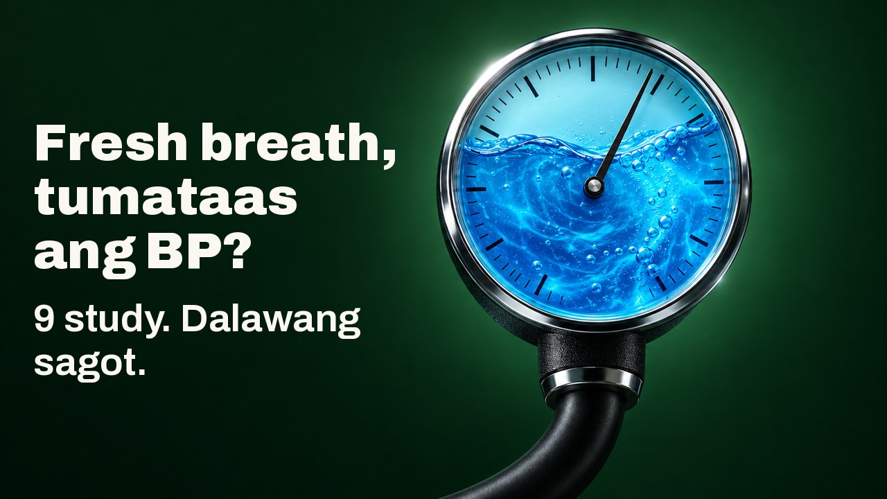 Fresh breath, tumataas ang BP? 9 study. Dalawang sagot. Isang bilog na blood pressure gauge na ang salaming dial ay puno ng umiikot na asul na mouthwash, nakahilig ang karayom sa mataas na bahagi, sa malalim na forest green na background.